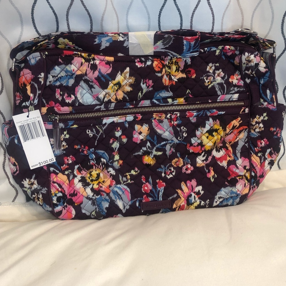 NWT Iconic Large On The Go Vera Bradley